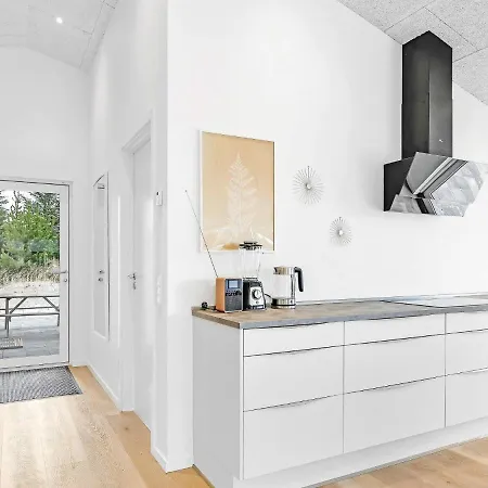 Holiday home Modern Retreat In Graerup