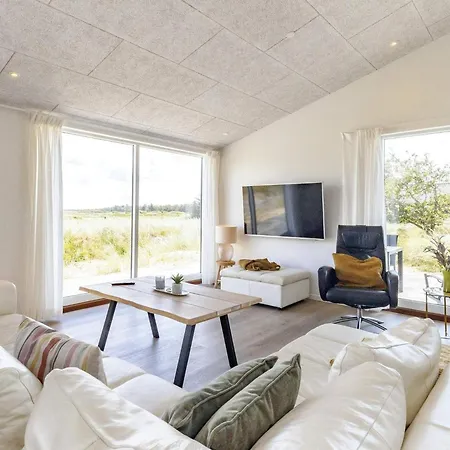 Modern Retreat In Graerup 度假居 *