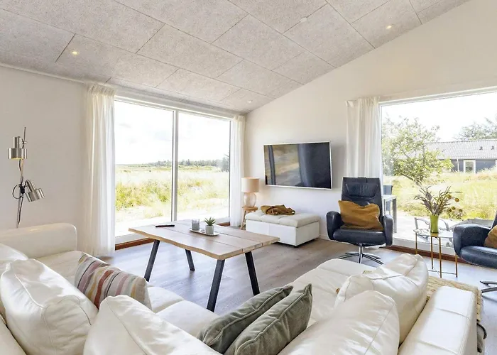 Modern Retreat In Graerup - By Traum Nyaraló *